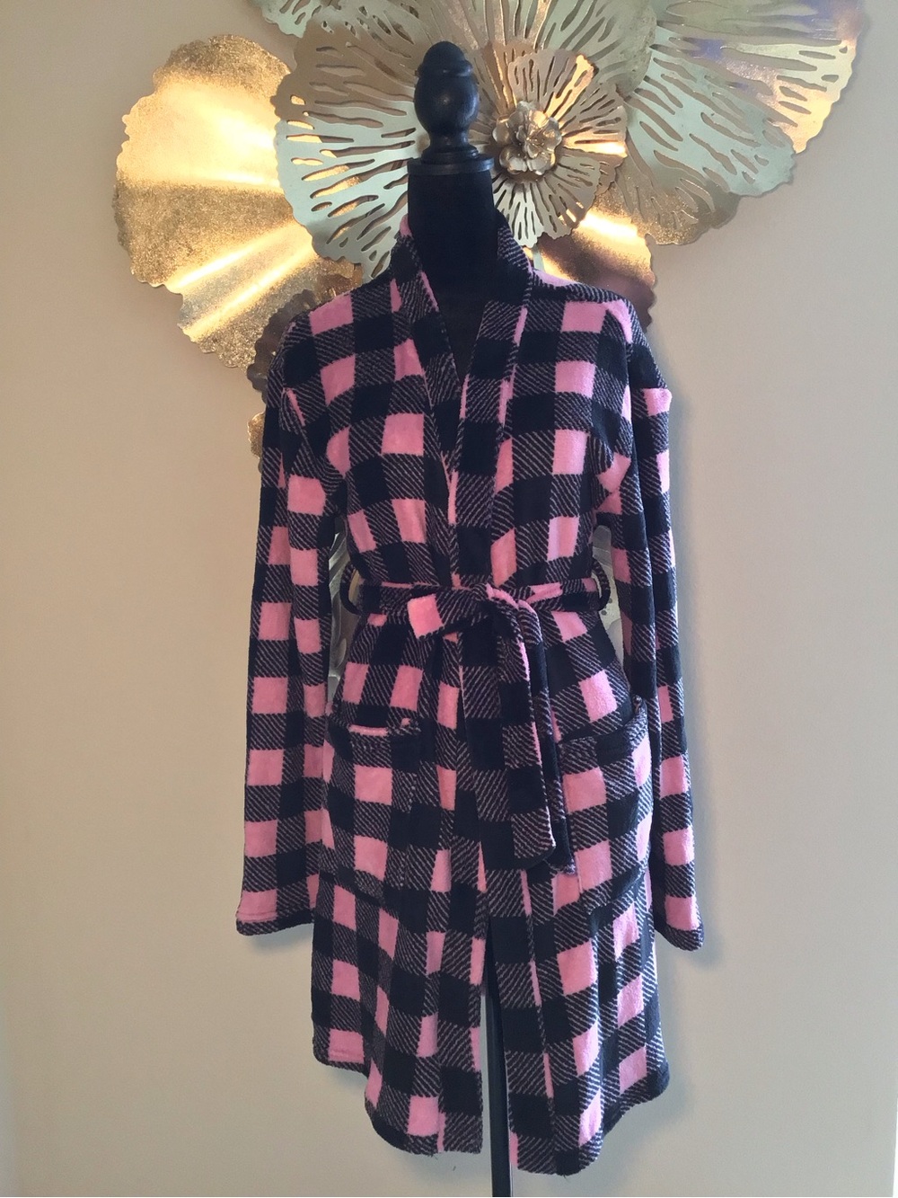 FASHION NOVA Pink/Black Checkered Women’s Robe with Tie